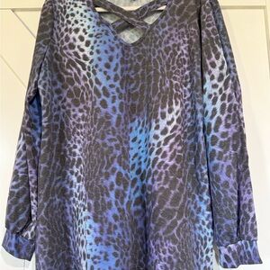 White Birch Blue Backless Graphic Sweatshirt